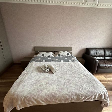 Апартаменти Біля Автовокзалу Ternopil Extérieur photo