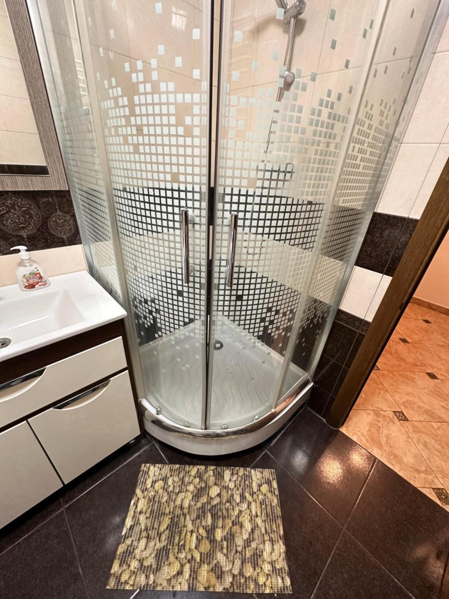 Апартаменти Біля Автовокзалу Ternopil Extérieur photo